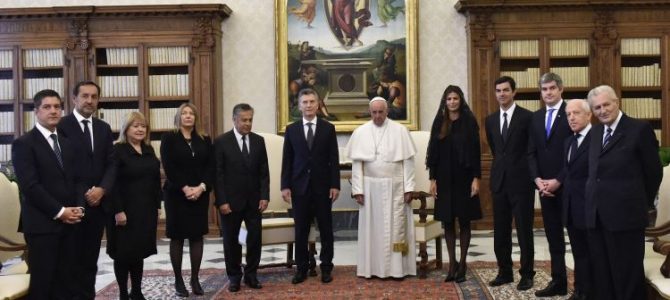 Encuesta sobre la imagen del Papa Francisco y su relación con Mauricio Macri Encuesta sobre la imagen del Papa Francisco y su relación con Mauricio Macri