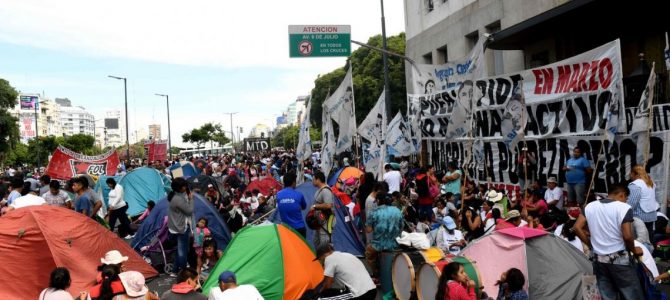 Fuerte aumento de 118% en los piquetes durante marzo Fuerte aumento de 118% en los piquetes durante marzo