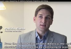 Entrevista de Patricio Giusto con la prensa de China